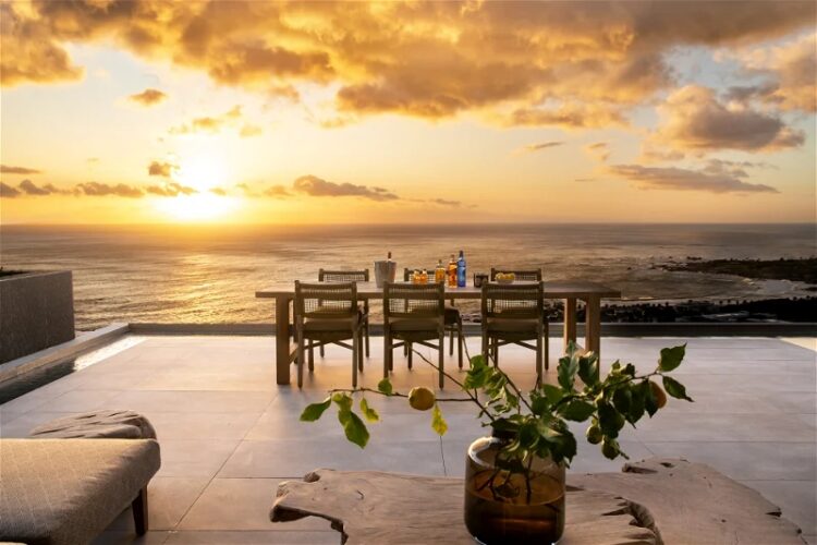 12 Apostel Villa Luxus Ferienhaus Kapstadt Mieten Esstisch