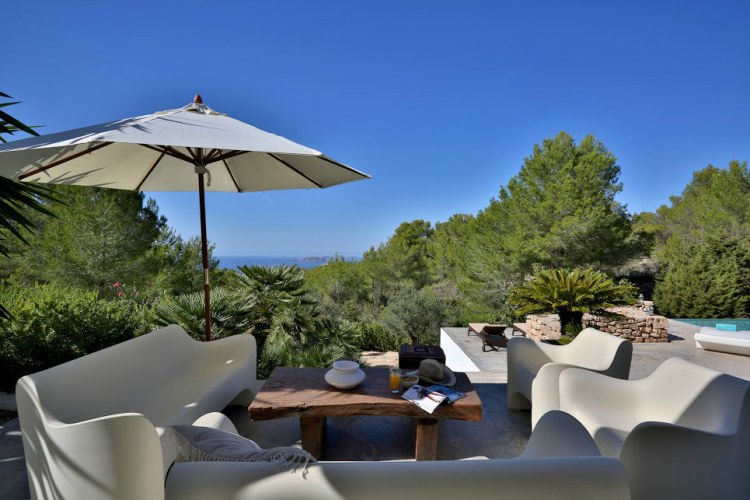 Luxusfinca Ibiza - Villa Cala Tarida - LANDMARK