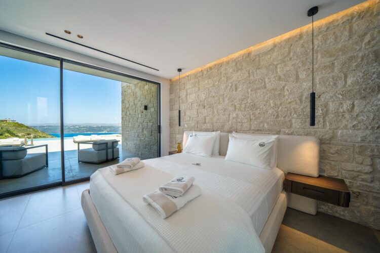 Aptera Villa Luxus Ferienhaus Kreta Mieten Bett