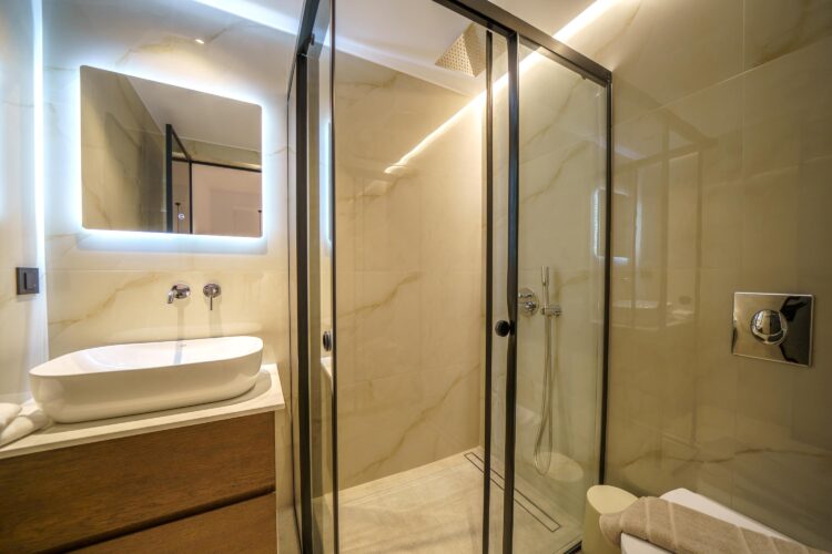 Aptera Villa Luxus Ferienhaus Kreta Mieten Dusche