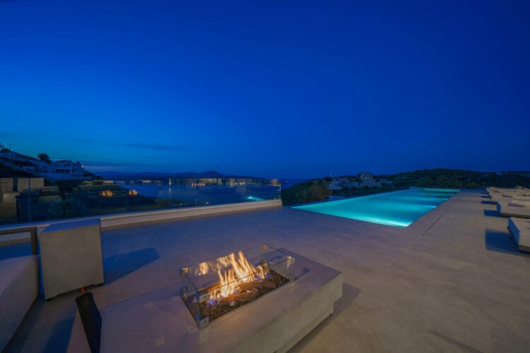 Aptera Villa Luxus Ferienhaus Kreta Mieten Feuerstelle