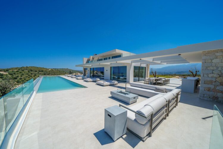Aptera Villa Luxus Ferienhaus Kreta Mieten Terrasse
