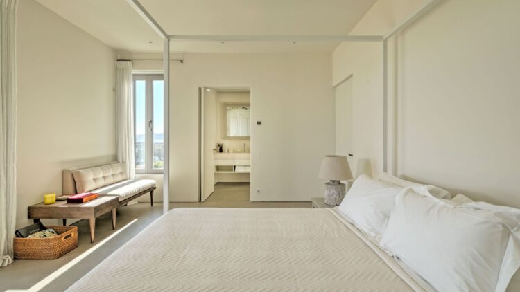 Asterias One Luxus Ferienvilla Paros Am Strand Mieten Doppelbett