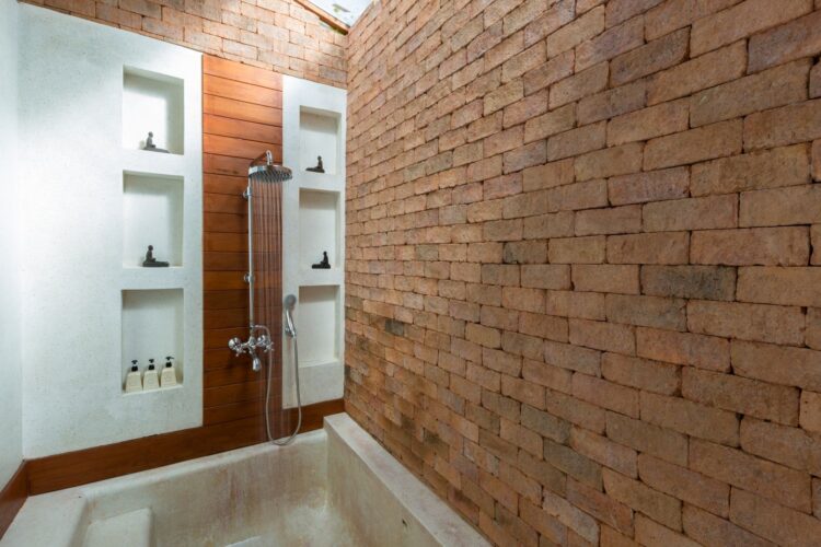 Baan Mika Luxus Ferienvilla Koh Samui Thailand Am Strand Mieten Dusche
