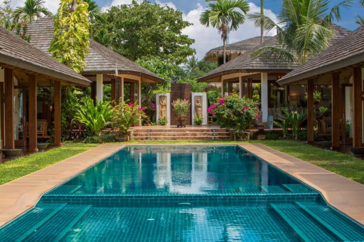 Baan Mika Luxus Ferienvilla Koh Samui Thailand Am Strand Mieten Pool