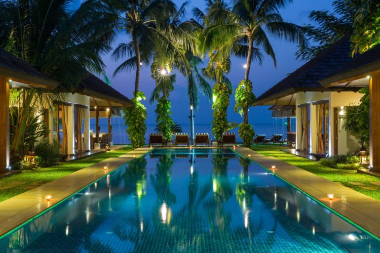 Baan Mika Luxus Ferienvilla Koh Samui Thailand Am Strand Mieten Pool By Night