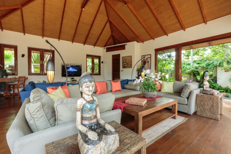 Baan Mika Luxus Ferienvilla Koh Samui Thailand Am Strand Mieten Wohnzimmer
