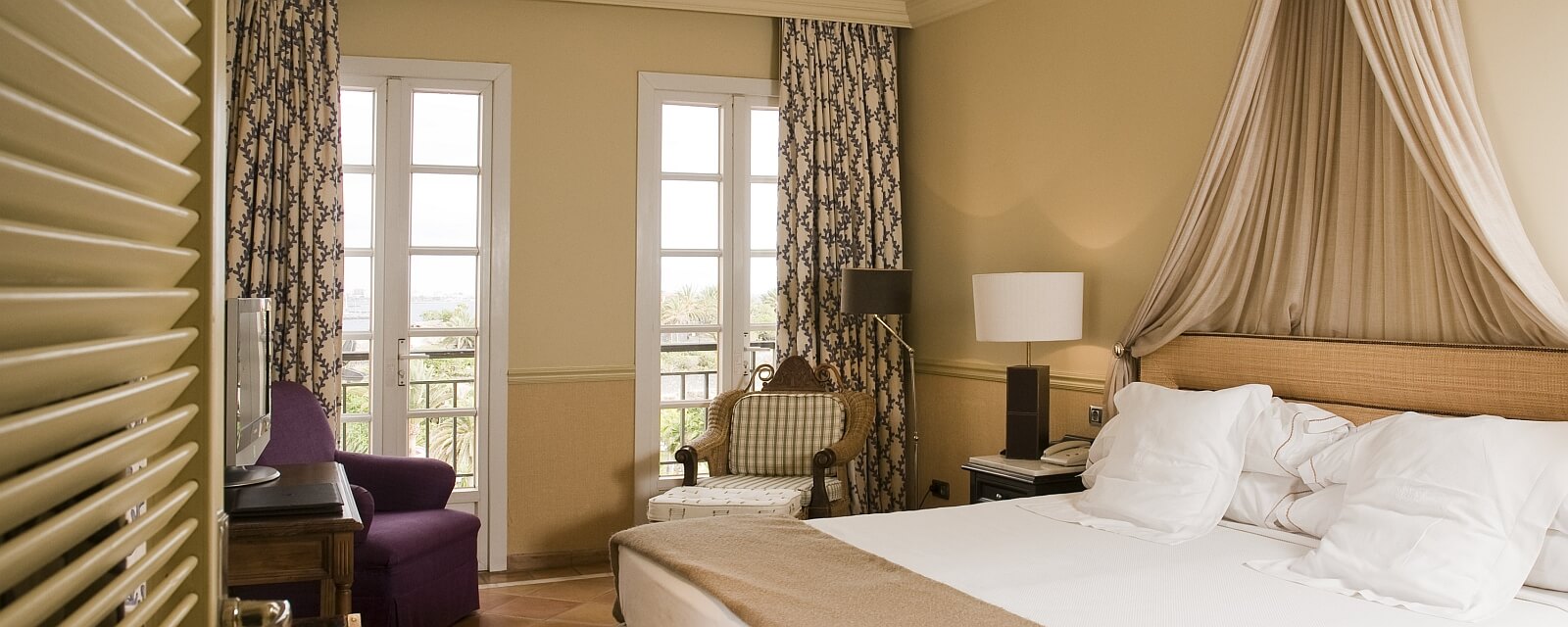 Bahia Del Duque Slider2