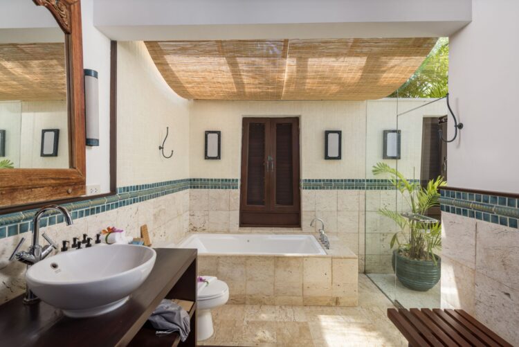Ban Sairee Luxus Ferienvilla Koh Samui Thailand Mieten Bad