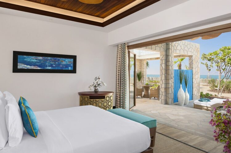 Banana Island Resort Doha By Anantara Guest Room Seaview Suite Master Bedroom King Bed