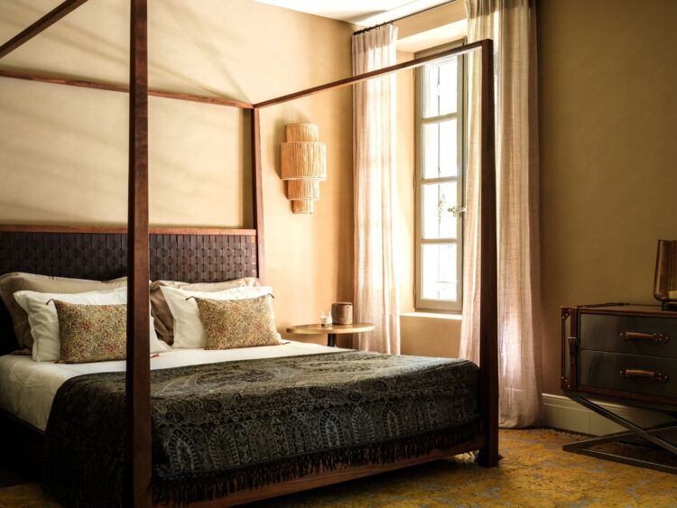 Bastide Eygalieres Luxus Ferienhaus Provence Mieten Schlafen