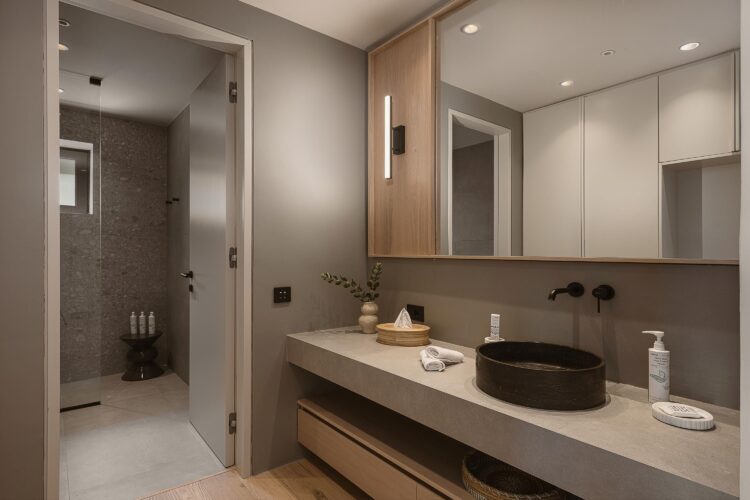 Beach Escape Chania Luxus Ferienhaus Kreta Mieten Badezimmer