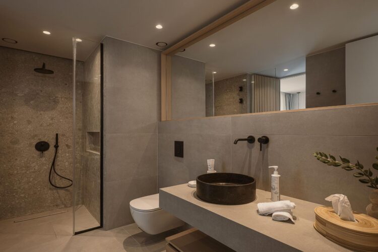 Beach Escape Chania Luxus Ferienhaus Kreta Mieten Dusch