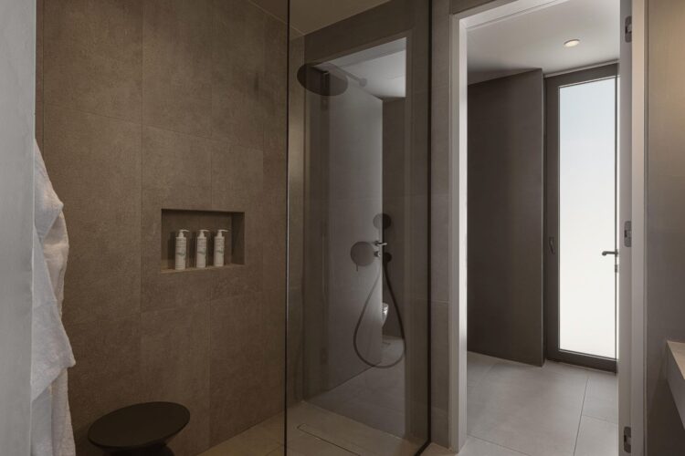Beach Escape Chania Luxus Ferienhaus Kreta Mieten Dusche