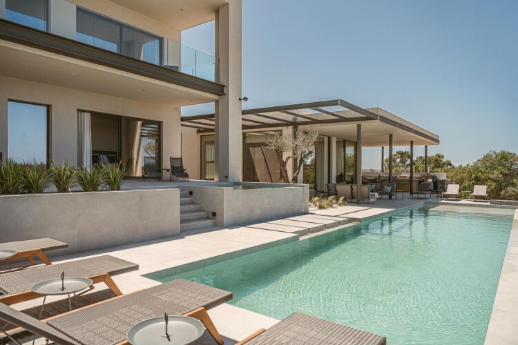 Beach Escape Chania Luxus Ferienhaus Kreta Mieten Poolbereich