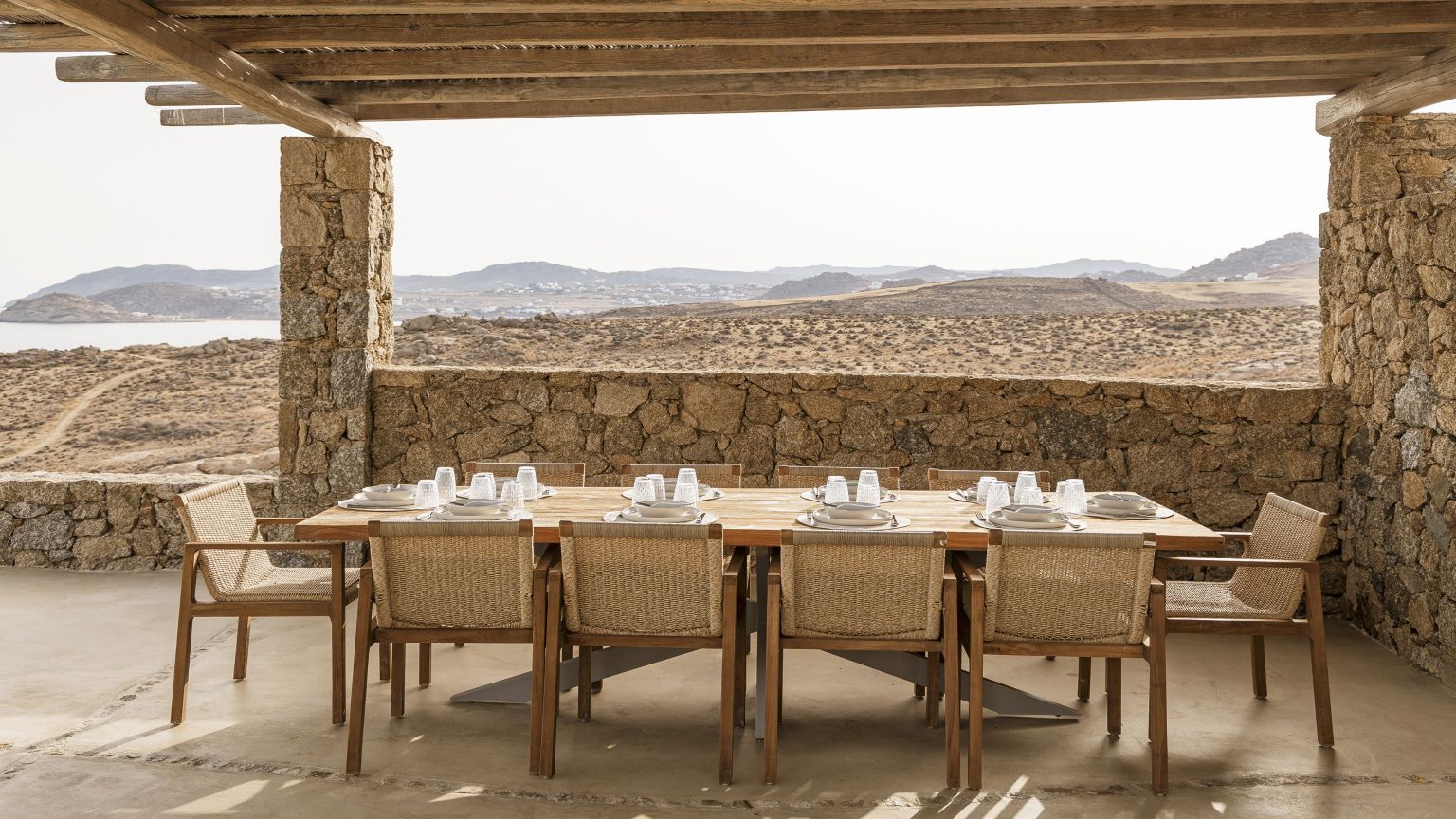 Beach Escape Mykonos Luxus Ferienvilla Am Strand Mieten Alfresco Essbereich