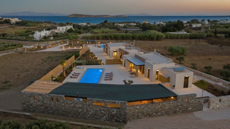 Beach Love Estate Luxus Ferienhaus Paros Am Strand Mieten Anwesen