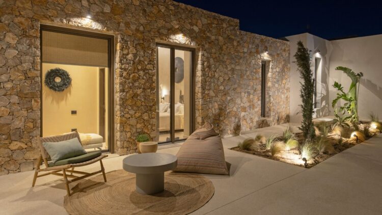 Beach Love One Luxus Ferienhaus Paros Am Strand Mieten Terrasse