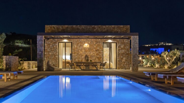 Beach Love One Luxus Ferienvilla Paros Am Strand Mieten Pool