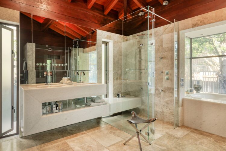 Beach Villa Khaya Luxus Ferienhaus Kapstadt Mieten Dusche