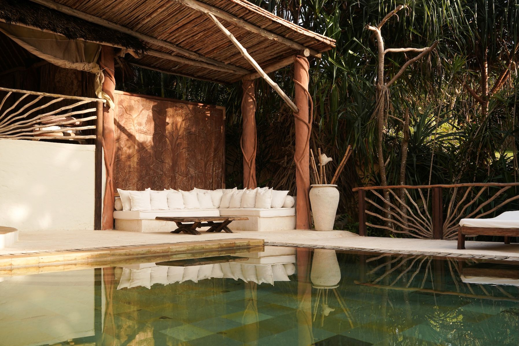 Beach Villa Luxus Ferienhaus Kenia Mieten Poolbereich