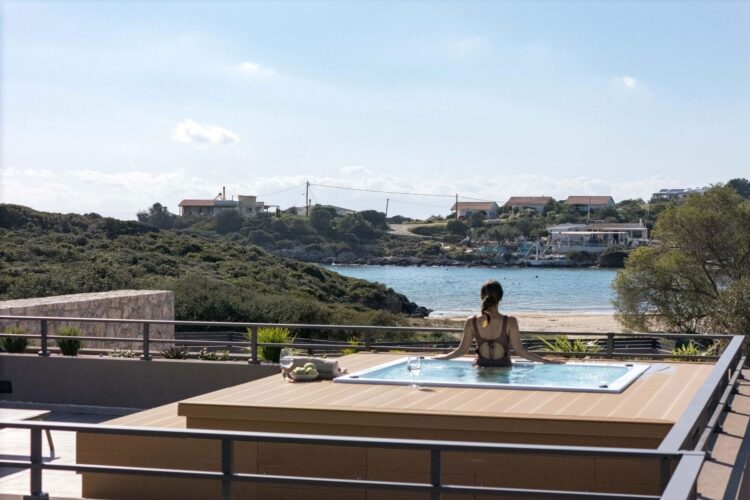 Beach Villa Tersana Luxus Ferienhaus Kreta Mieten Whirlpool
