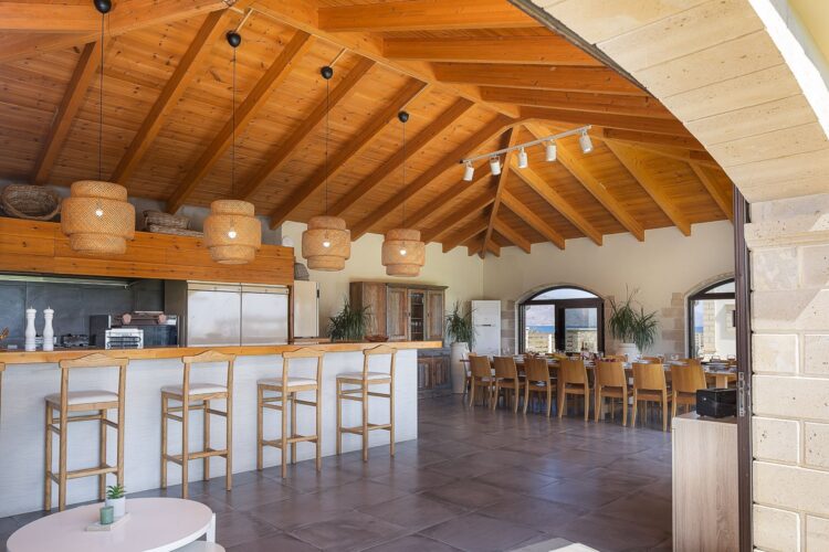 Beachfront Estate Luxus Feruenhaus Kreta Mieten Essbereich