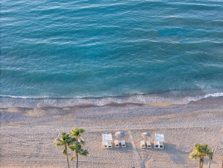 Beachfront Estate Luxus Feruenhaus Kreta Mieten Kiesstrand