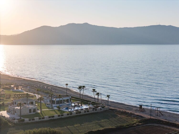 Beachfront Estate Luxus Feruenhaus Kreta Mieten Umgebung