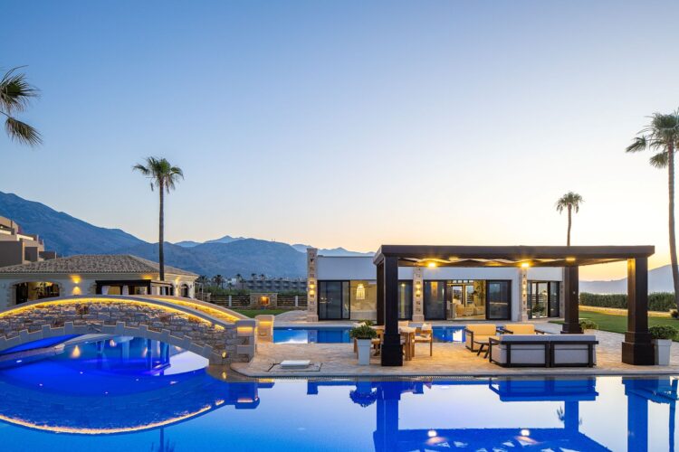 Beachfront Estate Luxus Feruenhaus Kreta Mieten By Night