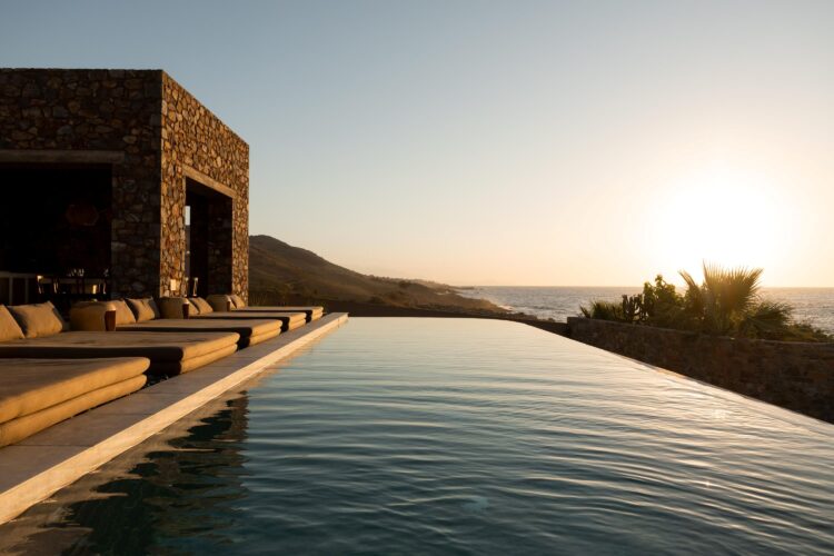 Beachfront Sanctuary Villa Luxus Villa Kreta Mieten Infinitypool