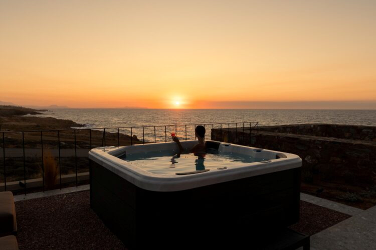 Beachfront Sanctuary Villa Luxus Villa Kreta Mieten Jacuzzi