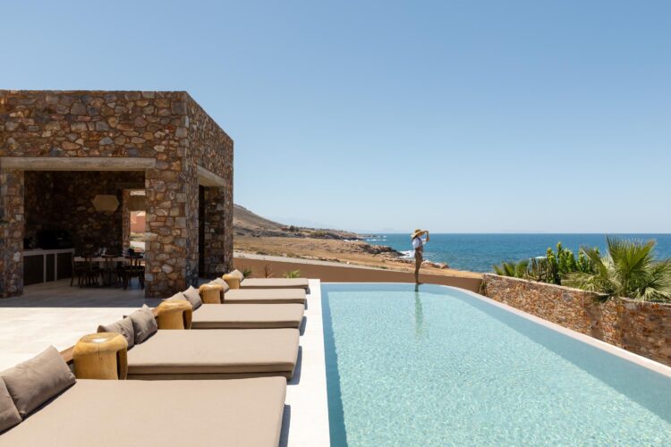 Beachfront Sanctuary Villa Luxus Villa Kreta Mieten Poolbereich