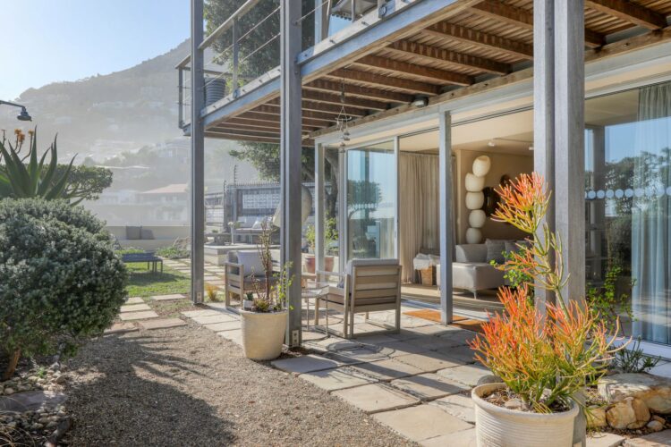 Beachfront Villa Nandi Luxus Ferienhaus Kapstadt Mieten Terrasse