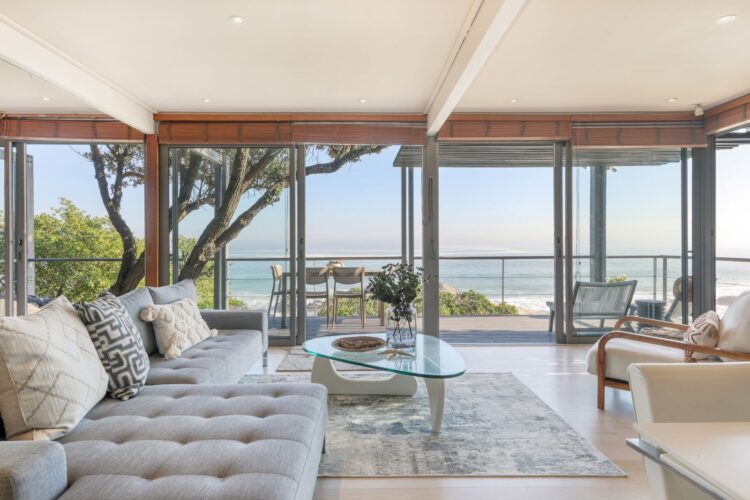 Beachfront Villa Nandi Luxus Ferienhaus Kapstadt Mieten Wohnzimmer