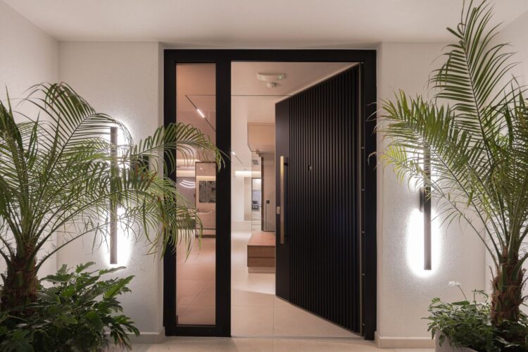 Beachside Villa Missiria Luxus Ferienhaus Kreta Mieten Eingang