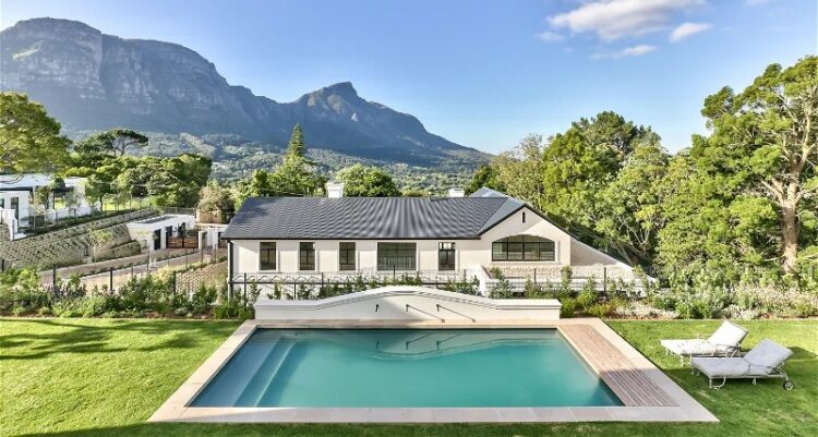 Bishopscourt Residence