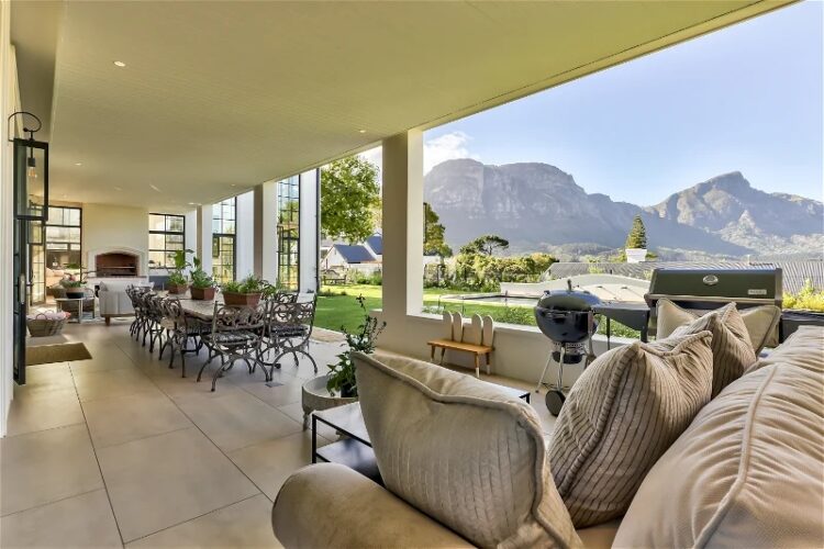 Bishopscourt Residence Luxus Ferienhaus Kapstadt Mieten Terrasse