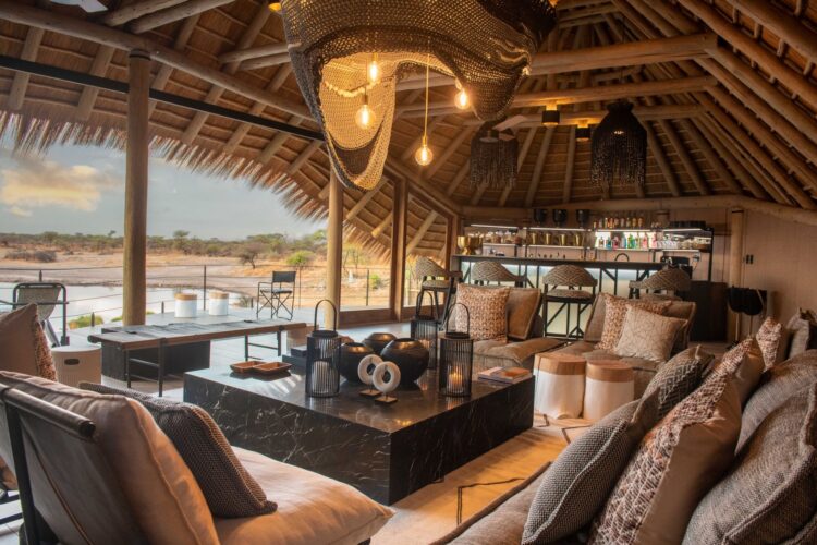 Camp Kala Luxus Safari Lodge Namibia Mieten Wohnbereich