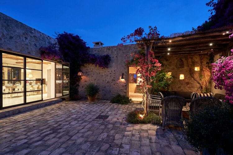Casa Jumali Luxus Villa Ibiza Ansicht Innenhof