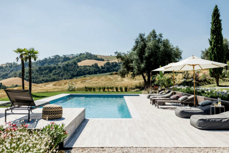 Casa Le Marche Luxus Ferienhaus Italien Marken Pool Mit Aussicht59