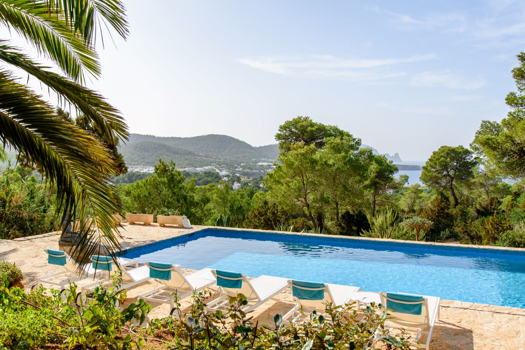 Casa Soleil Luxus Ferienhaus Ibiza Mieten Pool
