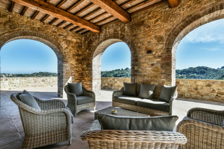 Casale Castelfalfi Luxus Ferienhaus Toskana Outdoor Lounge