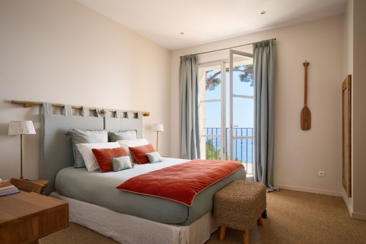 Cassis Hideaway Luxus Ferienhaus Cote D Azur Mieten Bett