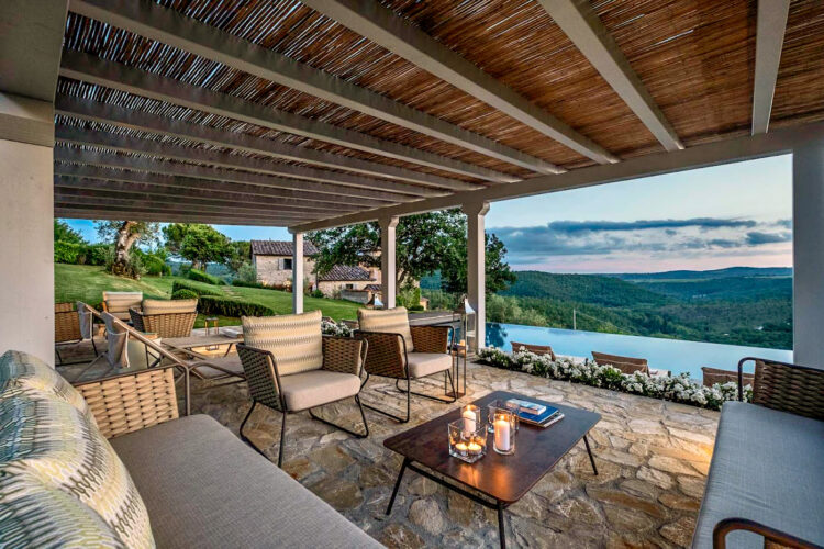Chianti Country Estate Ferienhaus Toskana Mieten 14 Personen Pool Blick In Die Landschaft Abendstimmung