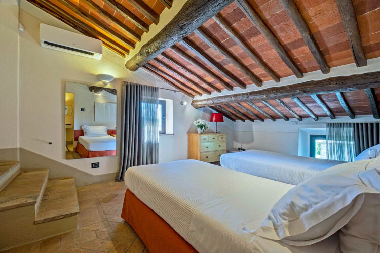 Chianti Country Estate Ferienhaus Toskana Mieten 14 Personen Schlafzimmer 3 Unter Dem Dach