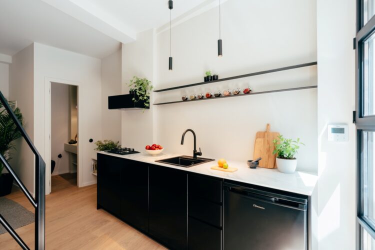 City Escape Athen Luxus Ferienhaus Altstadt Mieten Küche