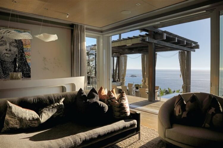 Clifton Escape Luxus Ferienhaus Kapstadt Mit Pool Mieten Couch