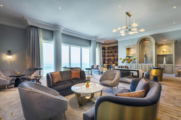 Club Lounge The Ritz Carlton, Doha (1)