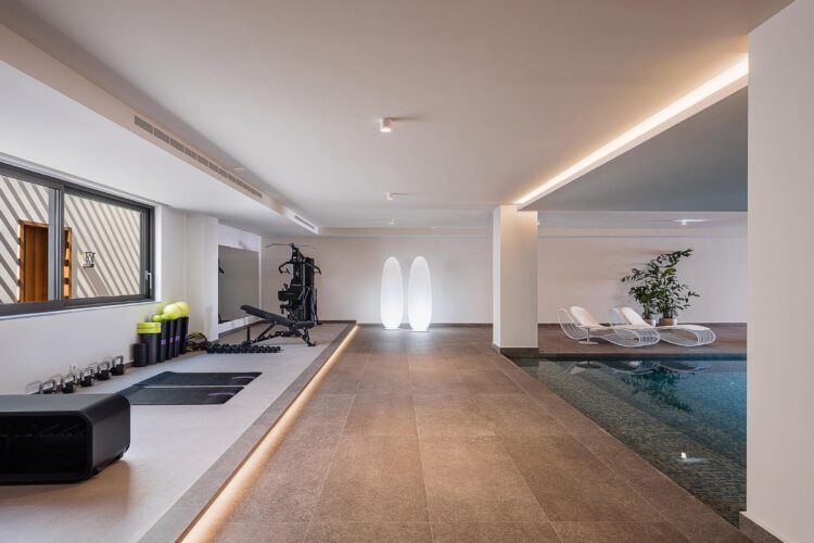 Coastal Retreat Luxus Ferienhaus Kreta Am Meer Mieten Gym